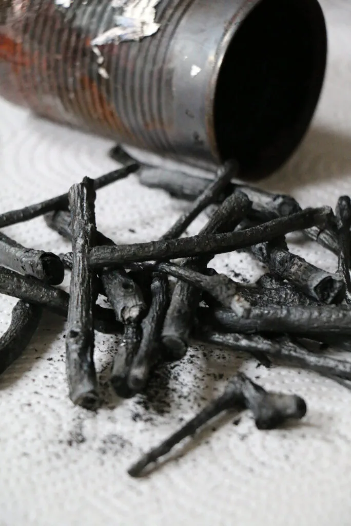 Charcoal for artists Bob Iles